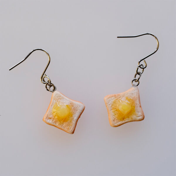 Butter toast earrings