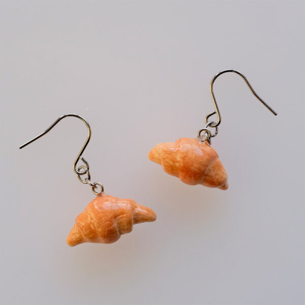 Croissant earrings