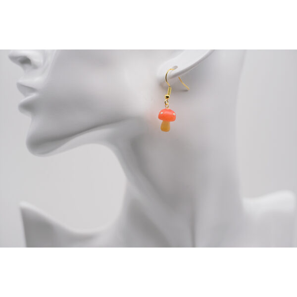 Bright red mushroom earrings - Image 4